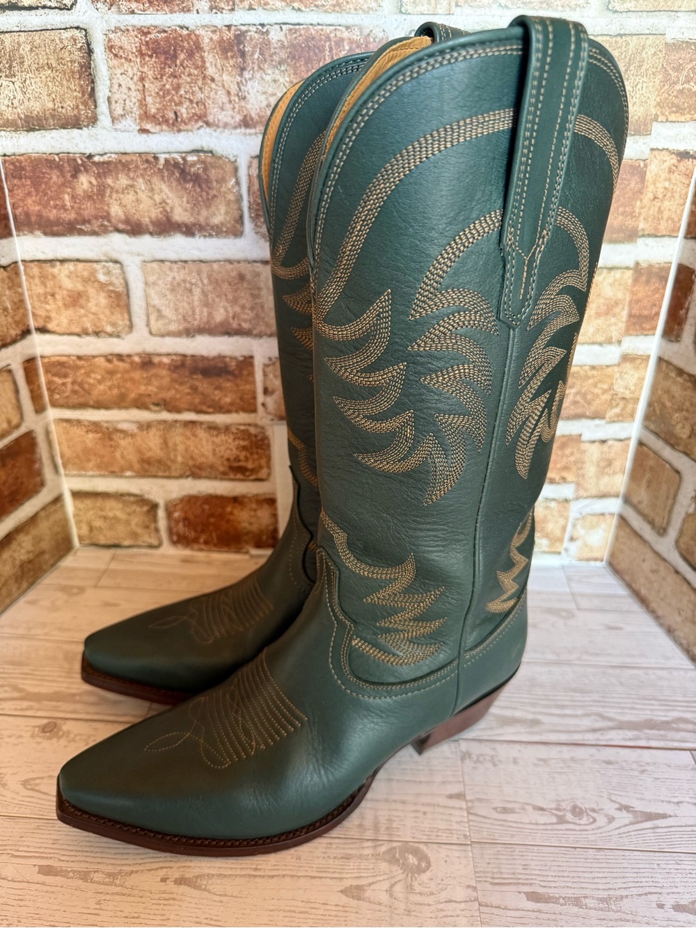 Tecovas Teal Green Embroidered Leather Heeled Cowboy Boots - Picture 2 of 7